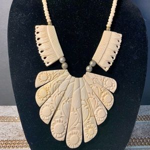 Vintage Hand Carved Bone Necklace NWOT